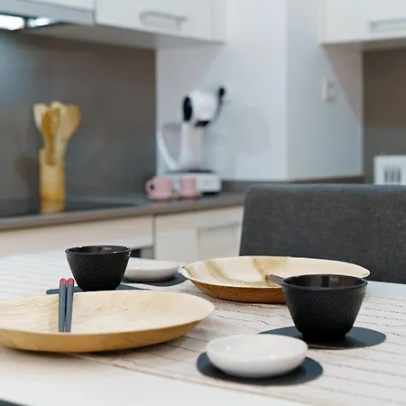 Apartamento Familiar Con Jardin Y Piscina En