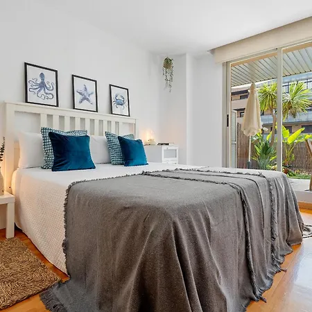 Apartamento Familiar Con Jardin Y Piscina En